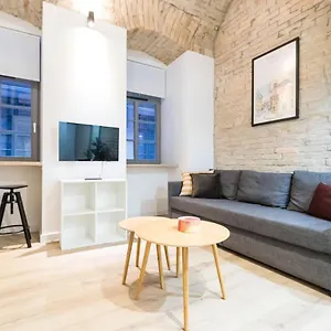 Kiraly Downtown Apartment