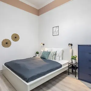 New And Convenient Budapest